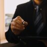 Troque isso na sua comunicação para ter mais autoridade